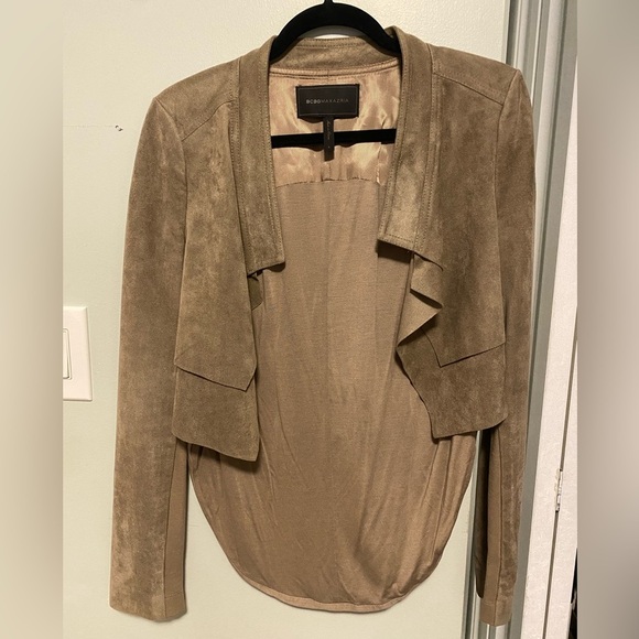 BCBG MaxAzaria | Norton Drape Faux Suede Vegan Cropped Blazer • small - Picture 3 of 6